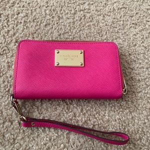 michael kors authentic wristlet